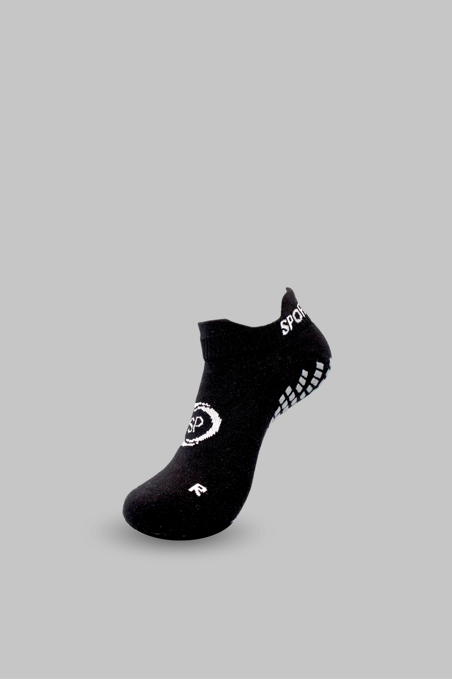 B NON-SLIP ESSENTIALS